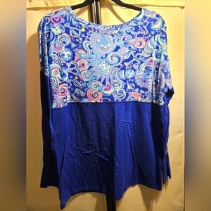 Lilly Pulitzer Finn long sleeve Cosmic Kismet size Large